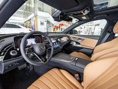 Mercedes-Benz E Class E-Class E 300 L Luxury - photo 10