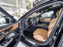 Mercedes-Benz E Class E-Class E 300 L Luxury - photo 15