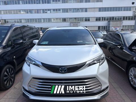 2021 Toyota Sienna 2.5L Hybrid Platinum Edition - автомобиль из Китая
