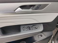 Volkswagen Lanhun Tour Zhongxiang Edition 330TSI Two-wheel drive luxury cruise version - ფოტო 13