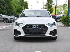 Audi A4L 40 TFSI Luxury Dynamic - ფოტო 3