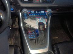 Toyota Wildlander 2.0L 4WD Luxury Edition - photo 19