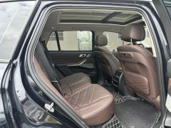 BMW X5 xDrive30Li Deluxe VersionM - ფოტო 3