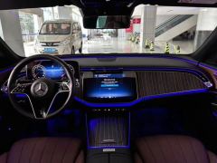 Mercedes-Benz E Class E-Class E 300 L Luxury - фото 5