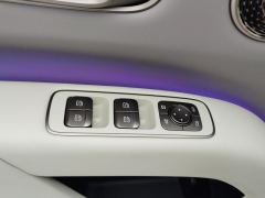 Li Auto i8 Standard Edition - фото 13