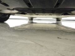 Li Auto i8 Standard Edition - фото 9
