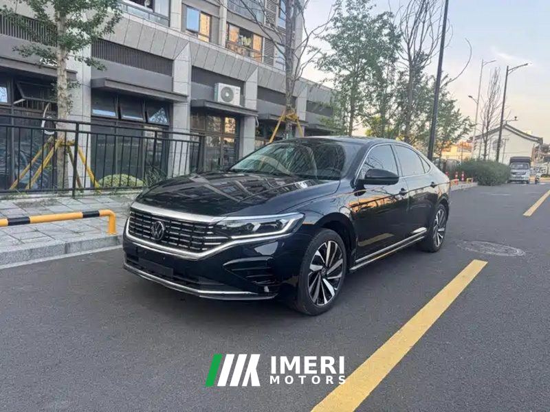Volkswagen Passat 330TSI Luxury Edition