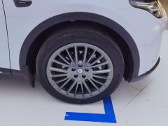 Leapmotor C11 EREV 300 Exclusive Edition - ფოტო 6