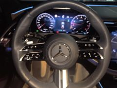 Mercedes-Benz E Class E 300 L Fashion Version - photo 18