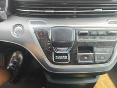 Roewe iMAX8 400TGI Edition - фото 19