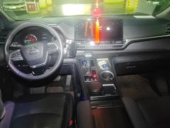 Toyota Sienna Dual-Engine 2.5L 4WD Prestige Edition - ფოტო 16
