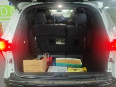 Toyota Sienna Dual-Engine 2.5L 4WD Prestige Edition - ფოტო 7
