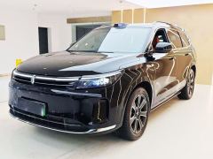 AITO M7 1.5T 240km PLUS Edition 5 - photo 1