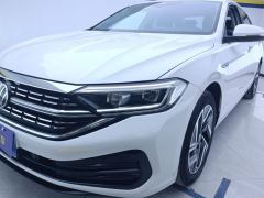 Volkswagen Jetta 300TSI Edition - ფოტო 4