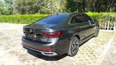 Volkswagen Jetta 300TSI Edition - photo 7