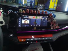 Changan UNI-V 1.5T Premium - ფოტო 17
