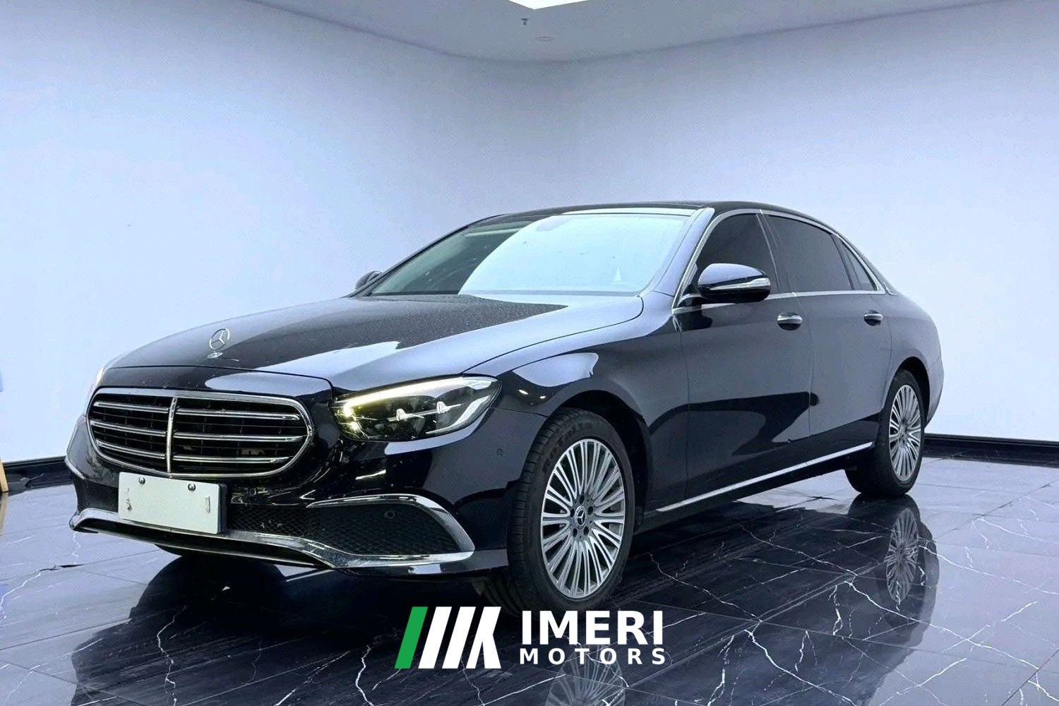 Mercedes-Benz E Class E-Class Facelift E 300 L Sport Luxury