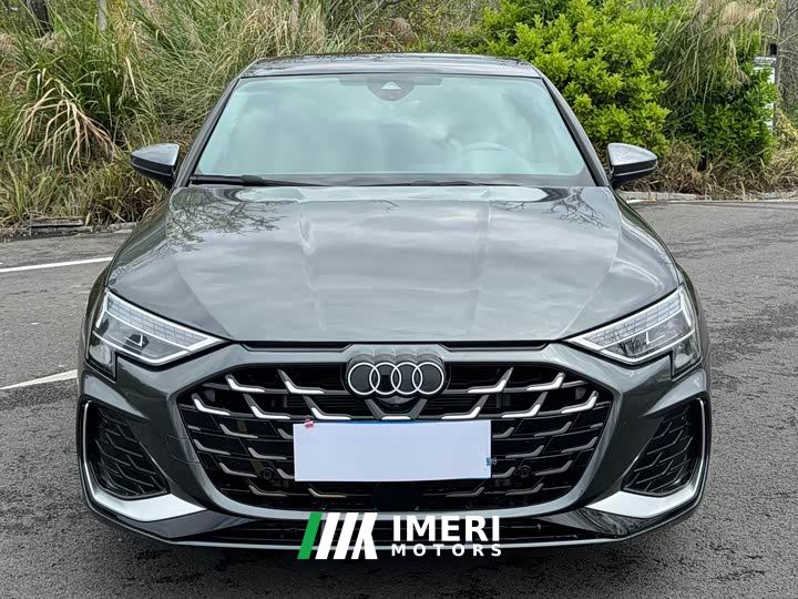 Audi A3 Sportback 35 TFSI Version - ავტომობილი ჩინეთიდან