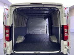 Wuling Yangguang 310km Panel Van CATL Customized Edition 2-seater - ფოტო 5