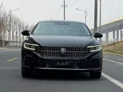 Volkswagen Passat 330TSI Elite Edition - ფოტო 1