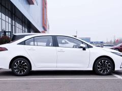 Toyota Corolla Dual-Engine 1.8L Pioneer Edition - фото 9