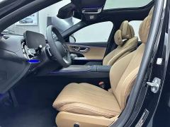 Mercedes-Benz E Class E-Class E 300 L Luxury - photo 10