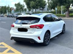 Ford Focus EcoBoost 180 ST Line - photo 7