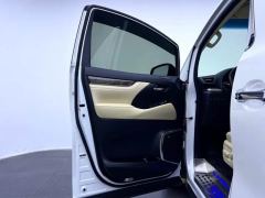 Toyota Alphard Dual-Engine 2.5L Prestige Edition - photo 6