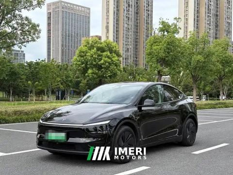 2026 Tesla Model Y 821km Long Range Rear-Wheel Drive - автомобиль из Китая