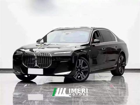 2023 BMW 7 Series 735Li M Sport Package - car from China
