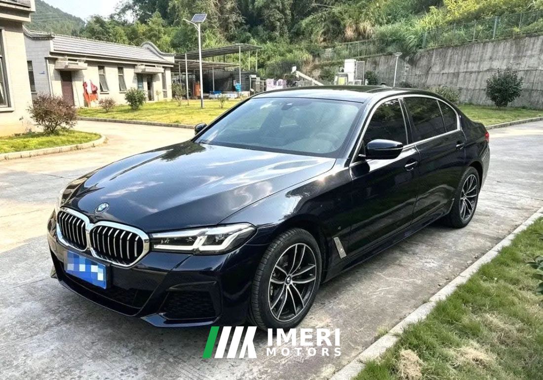 BMW 5 Series Facelift 525Li M Sport Package - автомобиль из Китая