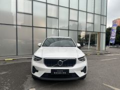 Volvo XC40 B3 2WD Edition - фото 2