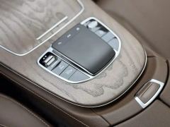 Mercedes-Benz E Class Plug-in Hybrid E PHEV E 350 e L - ფოტო 20