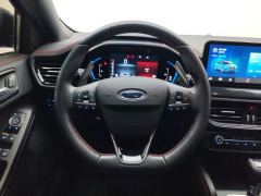 Ford Focus EcoBoost 180 ST-Line - ფოტო 18