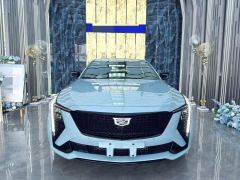 Cadillac CT5 28T Track Performance Edition with Peak Track Package - ფოტო 3