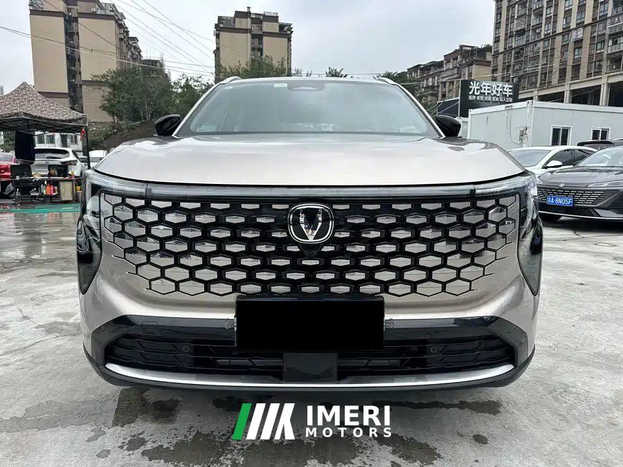 Changan CS55PLUS 1.5T PHEV Version - автомобиль из Китая