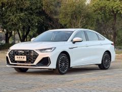 Chery Arrizo 8 PRO 1.6T Luxury Edition - ფოტო 1