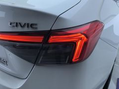 Honda Civic 240TURBO CVT Dynamic C guest special edition - ფოტო 5