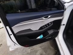 Geely Xingui Xingrui 2.0T Prestigious Edition - ფოტო 12