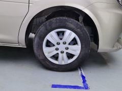 Forthing Lingzhi M5L 1.5T Base 7-seater - фото 6