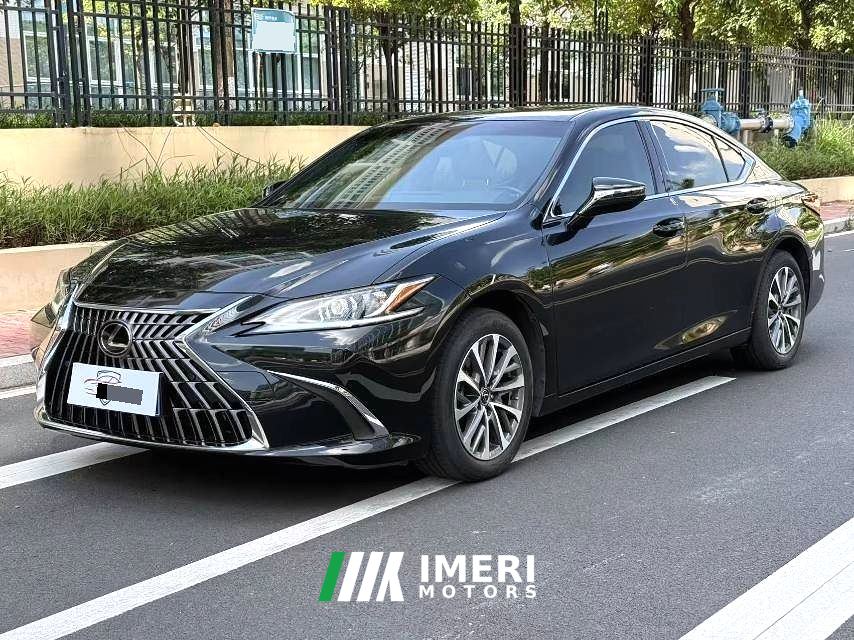 Lexus ES 200 Excellence Edition - ავტომობილი ჩინეთიდან