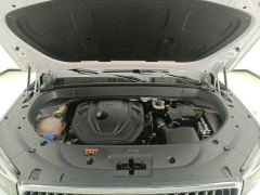 Geely Xingyue L Dongfang Yao 2.0T Automatic two-wheel drive Star Edition - ფოტო 9