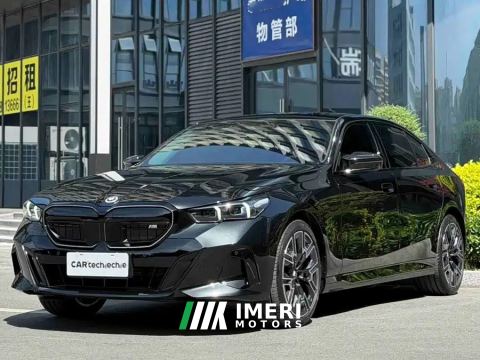 2026 BMW 5 Series 530Li Luxury M Sport Package - ავტომობილი ჩინეთიდან