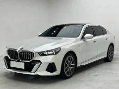 BMW i5 eDrive 35L Premium M Sport Package - ფოტო 1