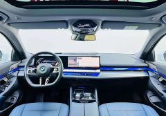 BMW i5 eDrive 35L Premium M Sport Package - ფოტო 17