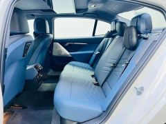 BMW i5 eDrive 35L Premium M Sport Package - ფოტო 18
