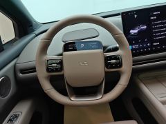 Li Auto i6 RWD Edition - ფოტო 18