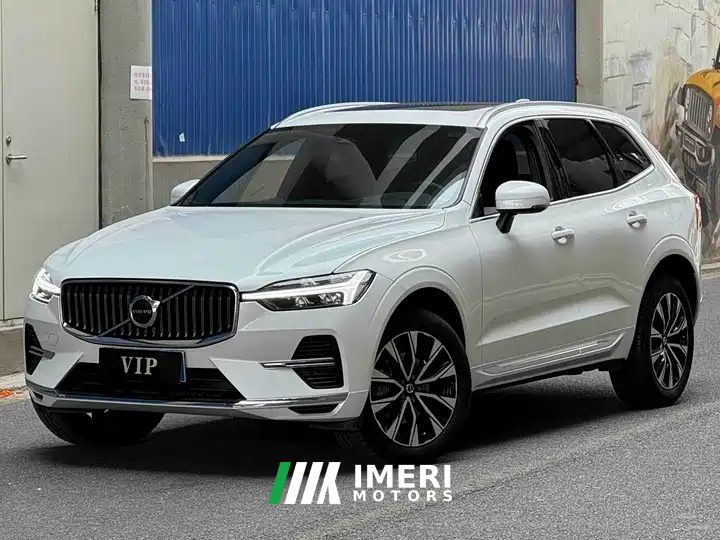 Volvo XC60 B5 AWD Smart Luxury Edition
