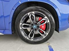 BMW iX1 xDrive30L M Sport Package - фото 6
