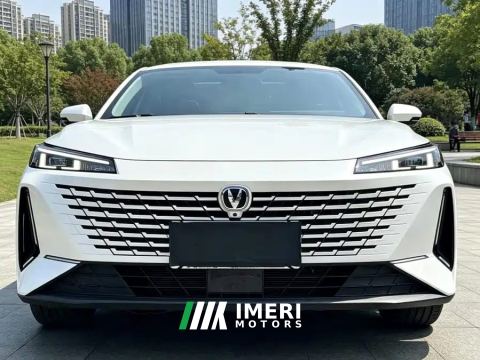2023 Changan Yida 1.5T Deluxe Version - car from China